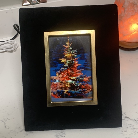 Target a Christmas picture frame - Picture 2 of 4